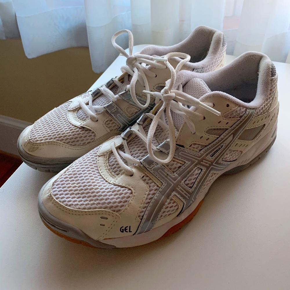 Asics Volleyball Court Shoes (lightly worn)